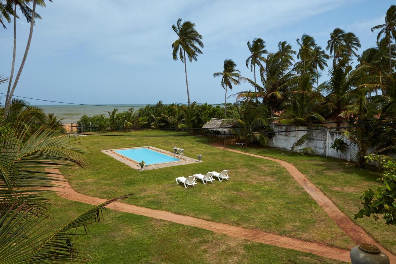 Villa Sunbird Negombo Exteriör bild